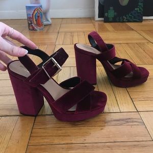 Velvet platforms